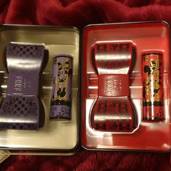 *NEW* Purple Anna Sui x Minnie Mouse Disney Makeup Kit - Picture 6 of 10